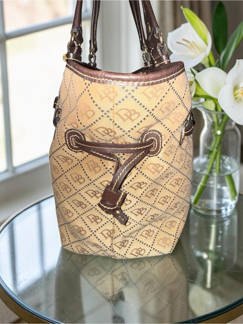 Dooney & Bourke Chiara Signature Monogram Canvas & Leather Tote - Picture 6 of 15